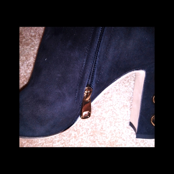 Dolce Gabbana boots - Picture 5 of 7